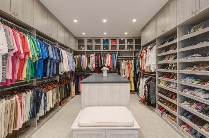 How to Purchase the Perfect Custom Closet